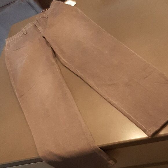 Gloria Vanderbilt "Amanda" sz 10 long jeans NWT tapered legs, classic rise - Picture 12 of 15